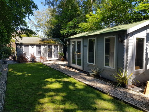 ★ Comberton Cattery ★   Licence Number 21/02523/ANIACT